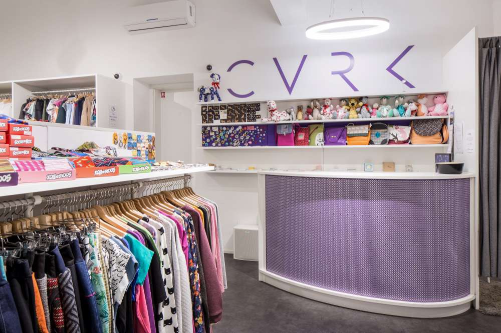 Designový butik CVRK na Letné, kde si lze Gazelky vyzkoušet
